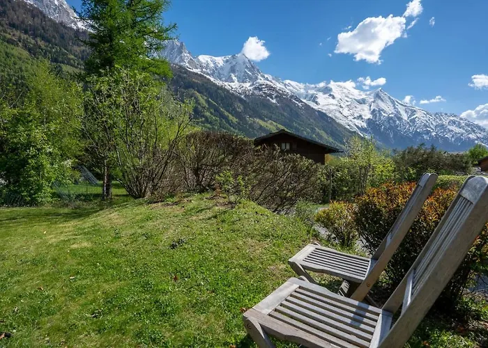 Chalet Michka - 500m Flegere Cheminee Jardin Vue 180 *